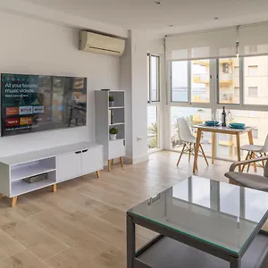 Con Vistas Al Mar Recién Renovado - Montevideo Apartamento